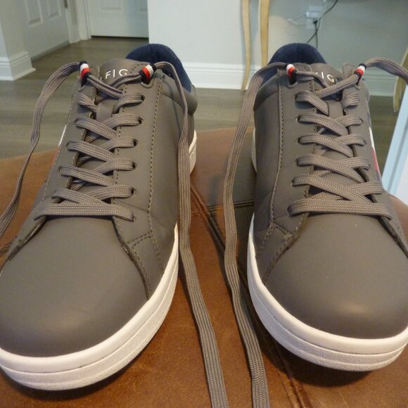 Tommy Hilfiger Gray Sneakers Men's US Size 12 - Picture 5 of 11